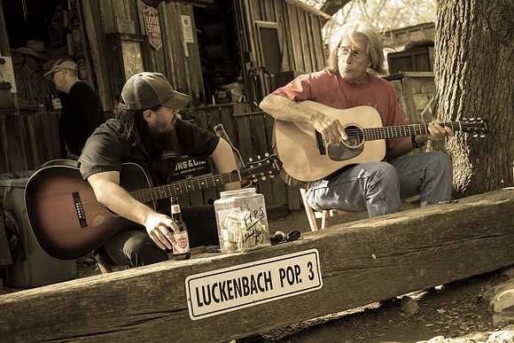 Luckenbach TX