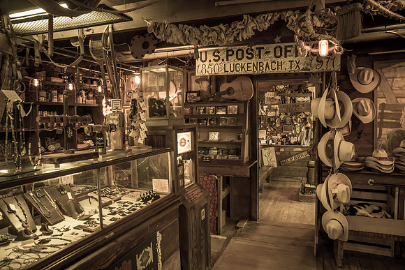 Luckenbach TX